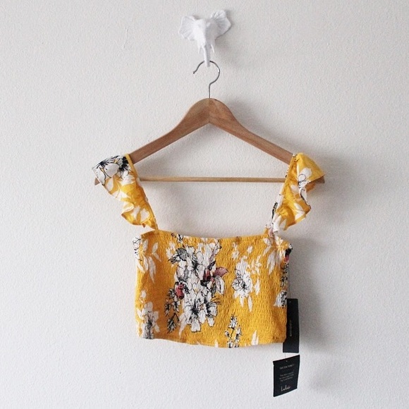 Lulus Tops - NWT LuLu’s All Abloom Floral Ruffle Strap Crop Top